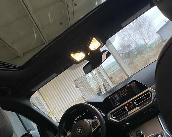 Белый БМВ 3 Серия, объемом двигателя 2 л и пробегом 15 тыс. км за 35500 $, фото 24 на Automoto.ua