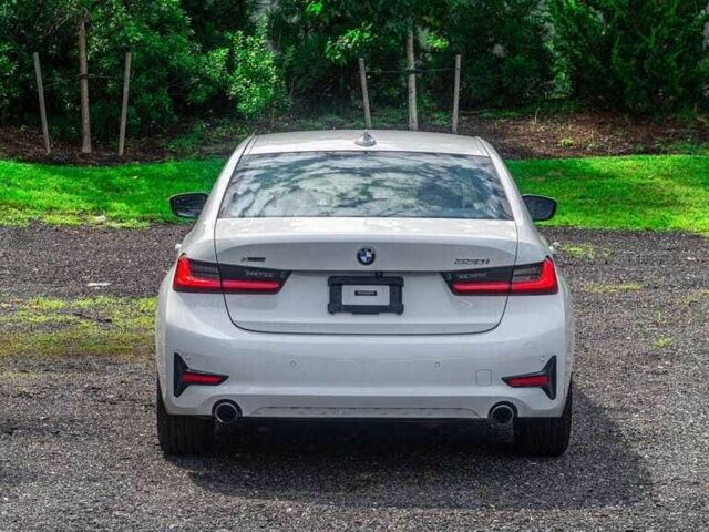 Белый БМВ 3 Серия, объемом двигателя 2 л и пробегом 76 тыс. км за 21000 $, фото 5 на Automoto.ua