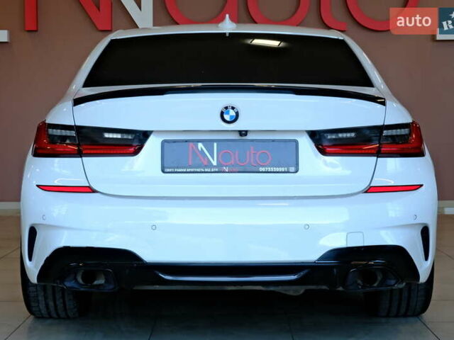Белый БМВ 3 Серия, объемом двигателя 2 л и пробегом 69 тыс. км за 26900 $, фото 25 на Automoto.ua