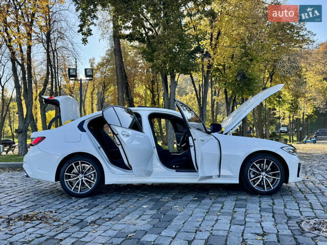 БМВ 3 Серія 2021 у Києві на Automoto.ua Білий БМВ 3 Серія, об'ємом двигуна 0 л та пробігом 23 тис. км за 28888 $, фото 56 на Automoto.ua