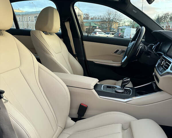 Білий БМВ 3 Серія, об'ємом двигуна 2 л та пробігом 54 тис. км за 32500 $, фото 14 на Automoto.ua