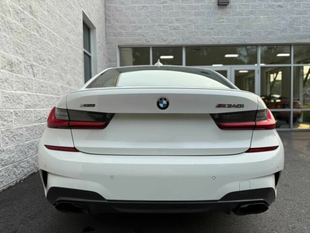 БМВ 3 Серия 2021 в Кривом Роге на Automoto.ua Белый БМВ 3 Серия, объемом двигателя 3 л и пробегом 28 тыс. км за 15400 $, фото 5 на Automoto.ua