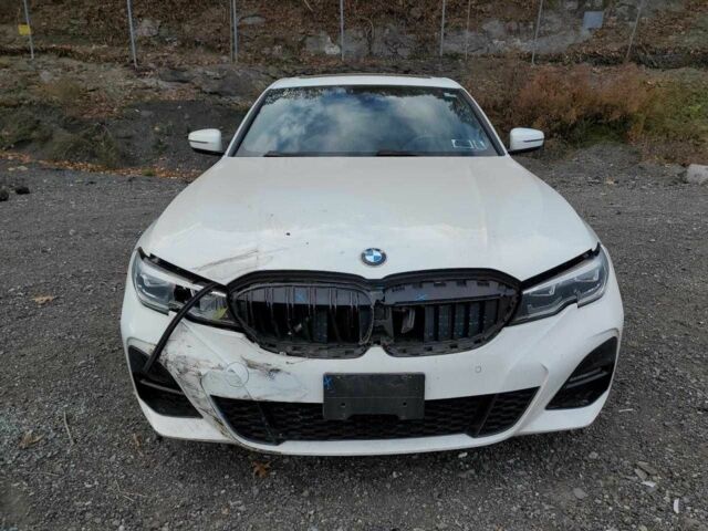 Белый БМВ 3 Серия, объемом двигателя 2 л и пробегом 68 тыс. км за 6900 $, фото 4 на Automoto.ua