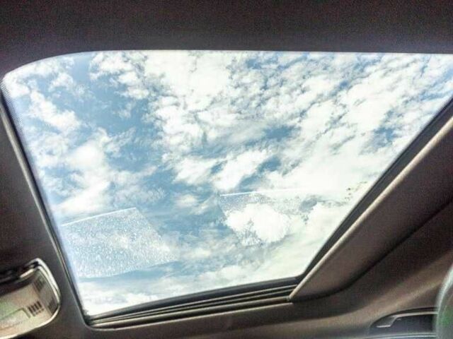 Белый БМВ 3 Серия, объемом двигателя 2 л и пробегом 76 тыс. км за 21000 $, фото 15 на Automoto.ua