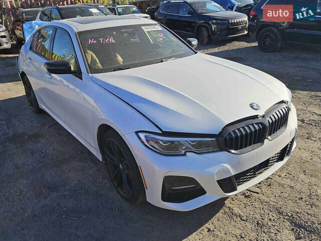 Белый БМВ 3 Серия, объемом двигателя 2 л и пробегом 50 тыс. км за 20200 $, фото 5 на Automoto.ua