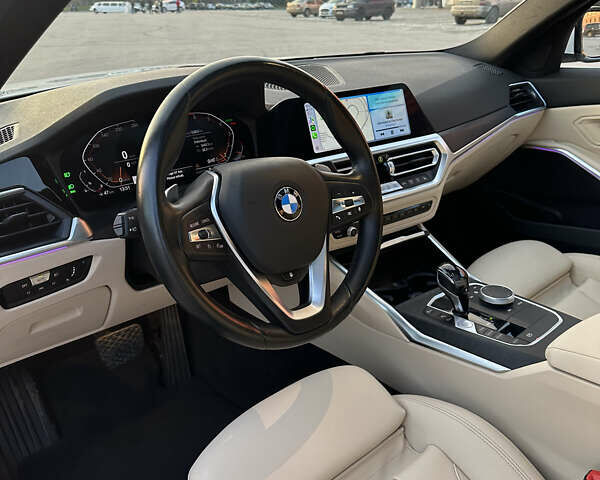 Білий БМВ 3 Серія, об'ємом двигуна 2 л та пробігом 54 тис. км за 32500 $, фото 10 на Automoto.ua
