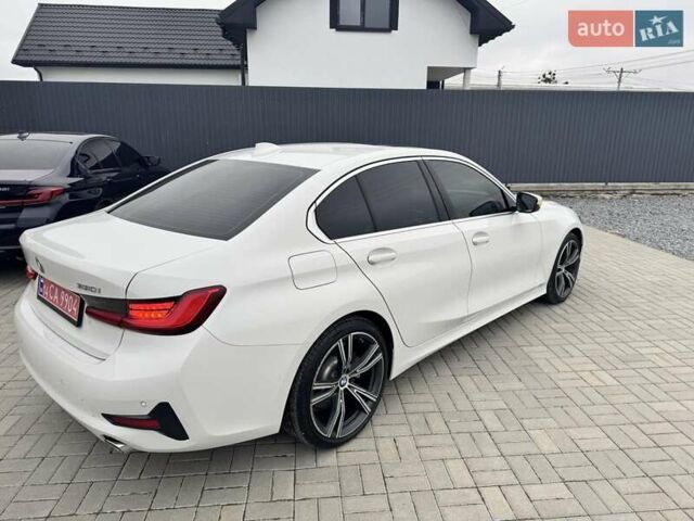 Белый БМВ 3 Серия, объемом двигателя 2 л и пробегом 74 тыс. км за 27500 $, фото 10 на Automoto.ua