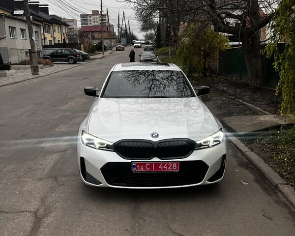 Белый БМВ 3 Серия, объемом двигателя 2 л и пробегом 19 тыс. км за 45500 $, фото 2 на Automoto.ua