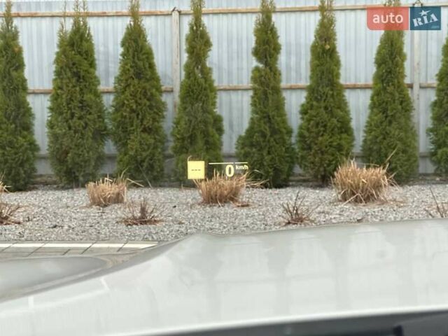 Белый БМВ 3 Серия, объемом двигателя 2 л и пробегом 177 тыс. км за 32400 $, фото 15 на Automoto.ua