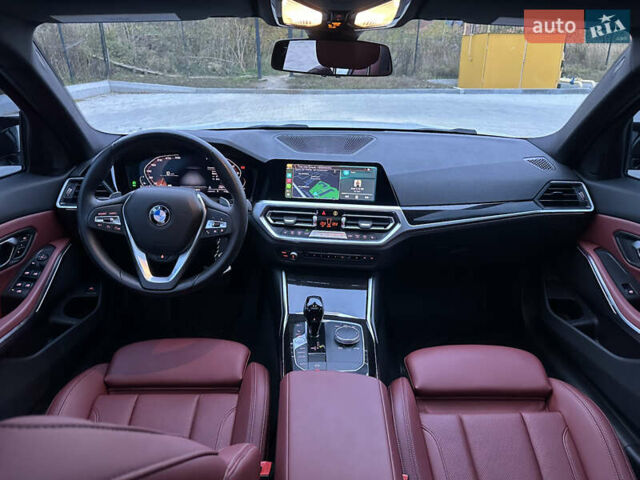 БМВ 3 Серия 2022 в Виннице на Automoto.ua Белый БМВ 3 Серия, объемом двигателя 2 л и пробегом 47 тыс. км за 29999 $, фото 40 на Automoto.ua