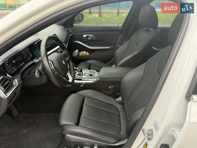 Белый БМВ 3 Серия, объемом двигателя 2 л и пробегом 122 тыс. км за 28000 $, фото 14 на Automoto.ua