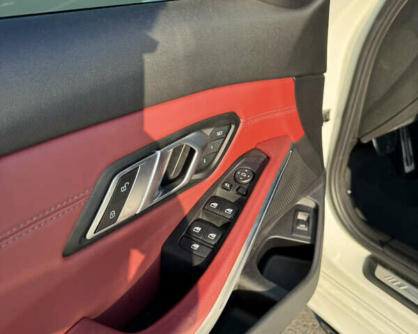 Белый БМВ 3 Серия, объемом двигателя 3 л и пробегом 69 тыс. км за 46000 $, фото 11 на Automoto.ua