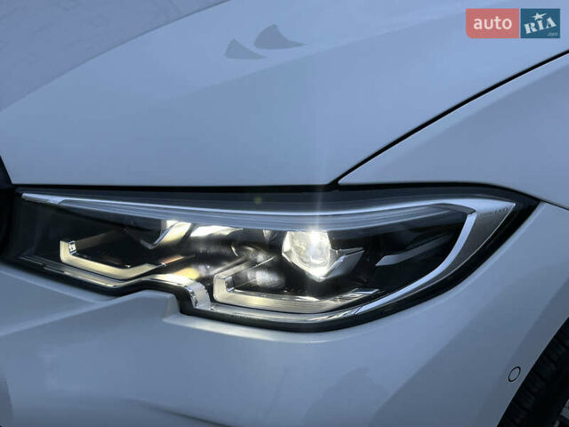 БМВ 3 Серия 2022 в Виннице на Automoto.ua Белый БМВ 3 Серия, объемом двигателя 2 л и пробегом 47 тыс. км за 29999 $, фото 18 на Automoto.ua