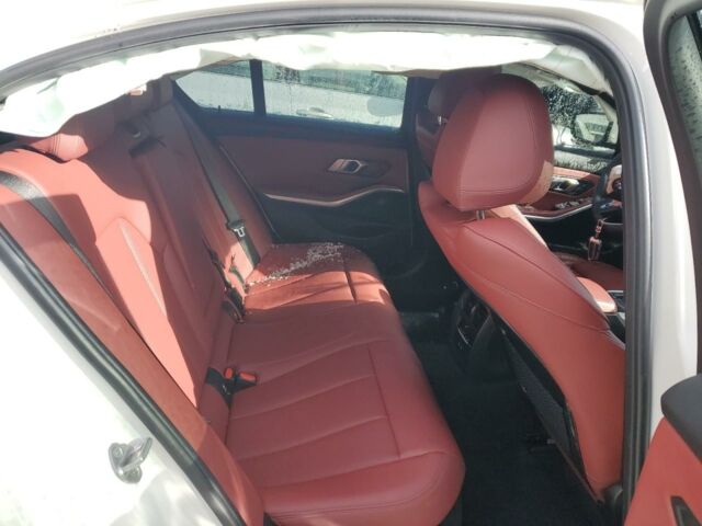 Белый БМВ 3 Серия, объемом двигателя 2 л и пробегом 70 тыс. км за 22300 $, фото 9 на Automoto.ua