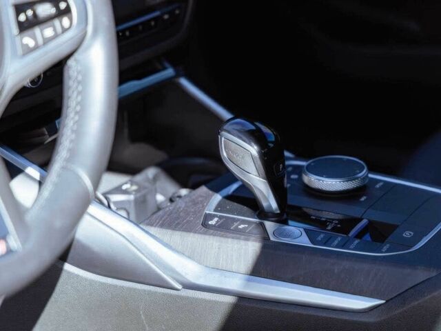 Білий БМВ 3 Серія, об'ємом двигуна 3 л та пробігом 36 тис. км за 18500 $, фото 9 на Automoto.ua