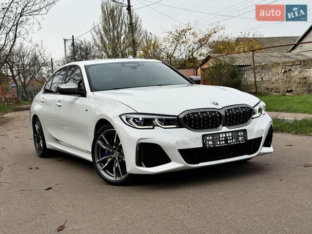 Белый БМВ 3 Серия, объемом двигателя 3 л и пробегом 47 тыс. км за 49500 $, фото 1 на Automoto.ua