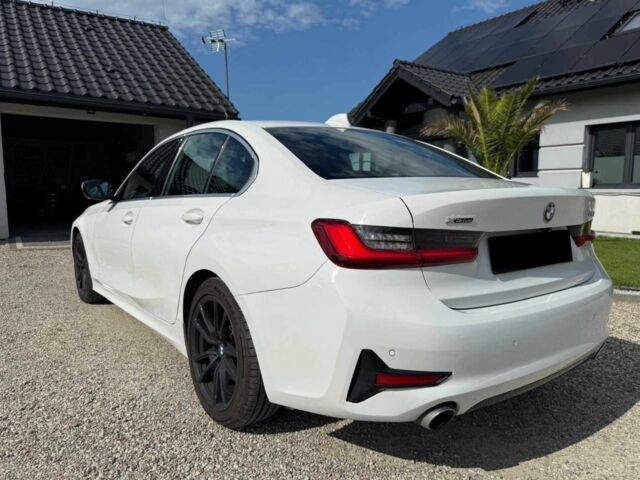 Белый БМВ 3 Серия, объемом двигателя 2 л и пробегом 73 тыс. км за 23000 $, фото 4 на Automoto.ua