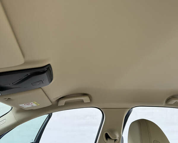 Белый БМВ 3 Серия, объемом двигателя 2 л и пробегом 7 тыс. км за 38400 $, фото 23 на Automoto.ua