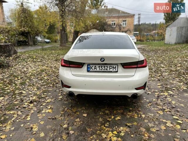 Белый БМВ 3 Серия, объемом двигателя 2 л и пробегом 112 тыс. км за 26900 $, фото 5 на Automoto.ua
