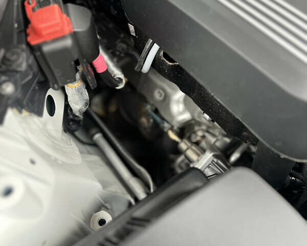 Белый БМВ 3 Серия, объемом двигателя 2 л и пробегом 19 тыс. км за 45500 $, фото 29 на Automoto.ua