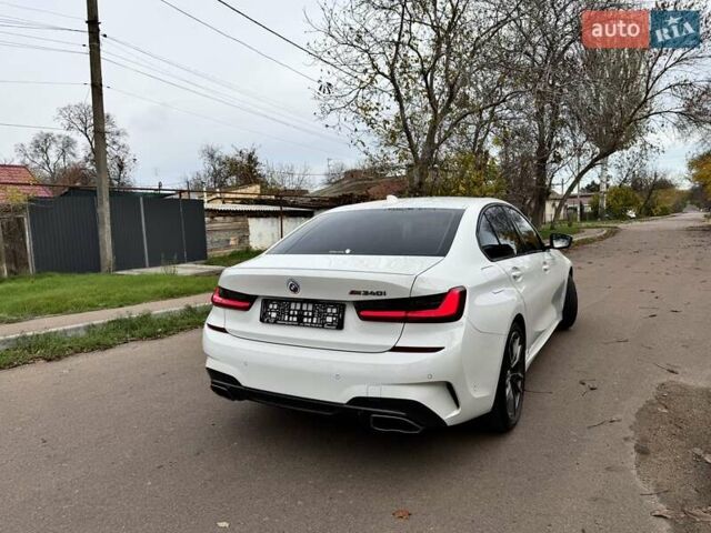 Белый БМВ 3 Серия, объемом двигателя 3 л и пробегом 47 тыс. км за 49500 $, фото 3 на Automoto.ua