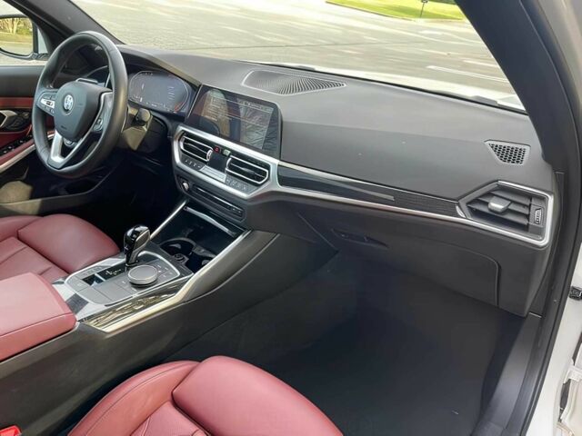 Белый БМВ 3 Серия, объемом двигателя 2 л и пробегом 30 тыс. км за 15000 $, фото 11 на Automoto.ua