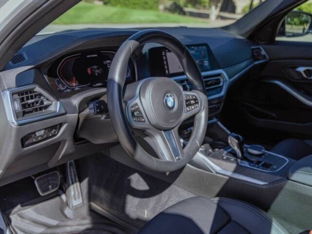 Білий БМВ 3 Серія, об'ємом двигуна 3 л та пробігом 36 тис. км за 18500 $, фото 8 на Automoto.ua