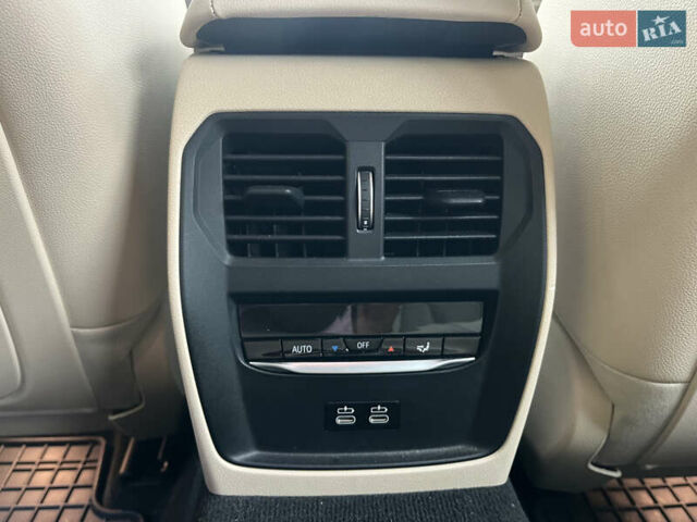 Белый БМВ 3 Серия, объемом двигателя 2 л и пробегом 30 тыс. км за 34800 $, фото 23 на Automoto.ua