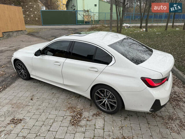 Белый БМВ 3 Серия, объемом двигателя 2 л и пробегом 122 тыс. км за 28000 $, фото 12 на Automoto.ua