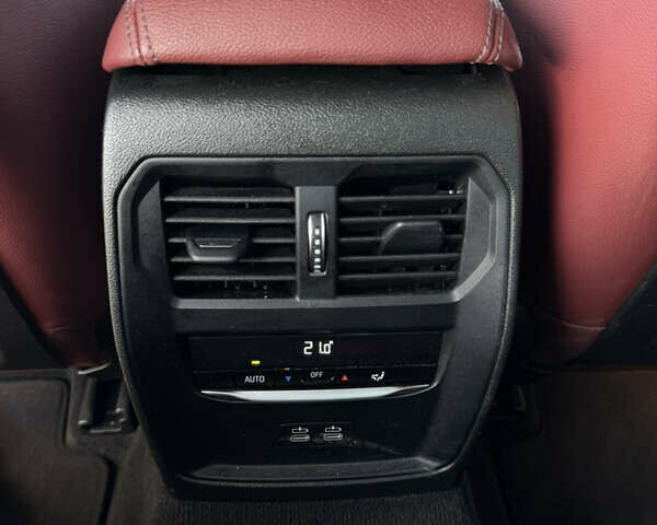 Белый БМВ 3 Серия, объемом двигателя 3 л и пробегом 69 тыс. км за 46000 $, фото 16 на Automoto.ua