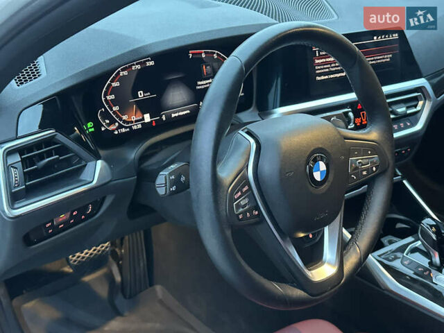 БМВ 3 Серия 2022 в Виннице на Automoto.ua Белый БМВ 3 Серия, объемом двигателя 2 л и пробегом 47 тыс. км за 29999 $, фото 27 на Automoto.ua