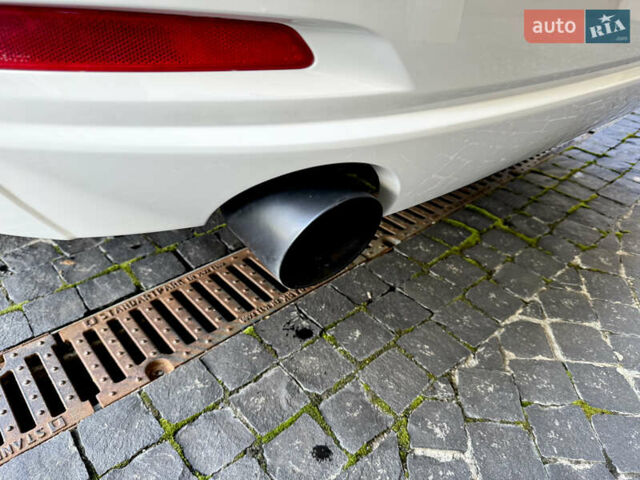 Білий БМВ 3 Серія, об'ємом двигуна 2 л та пробігом 16 тис. км за 51500 $, фото 16 на Automoto.ua