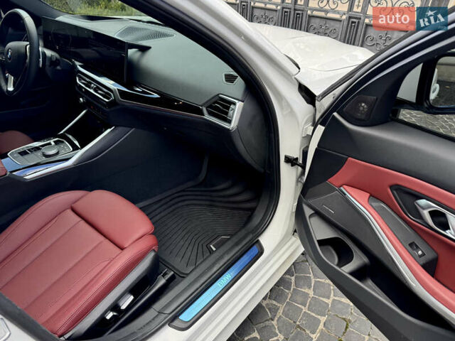 Білий БМВ 3 Серія, об'ємом двигуна 2 л та пробігом 16 тис. км за 51500 $, фото 56 на Automoto.ua