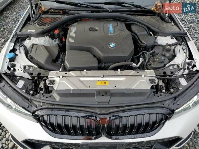 Білий БМВ 3 Серія, об'ємом двигуна 2 л та пробігом 38 тис. км за 35000 $, фото 8 на Automoto.ua