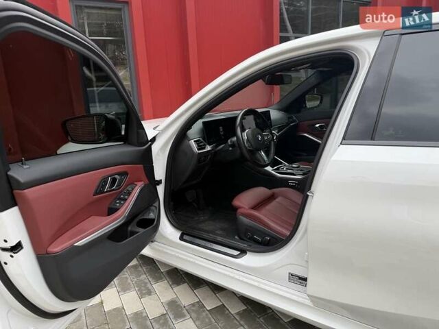 Белый БМВ 3 Серия, объемом двигателя 2 л и пробегом 18 тыс. км за 41499 $, фото 10 на Automoto.ua