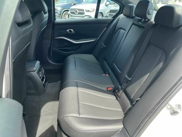 Белый БМВ 3 Серия, объемом двигателя 2 л и пробегом 1 тыс. км за 25000 $, фото 16 на Automoto.ua