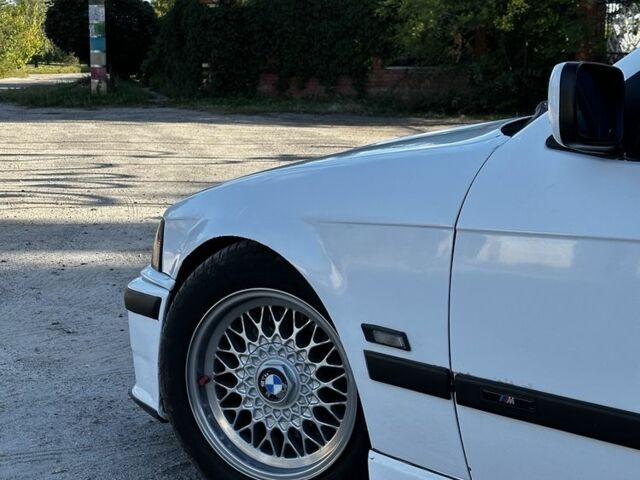 Белый БМВ 3 Серия, объемом двигателя 2.8 л и пробегом 326 тыс. км за 4350 $, фото 11 на Automoto.ua