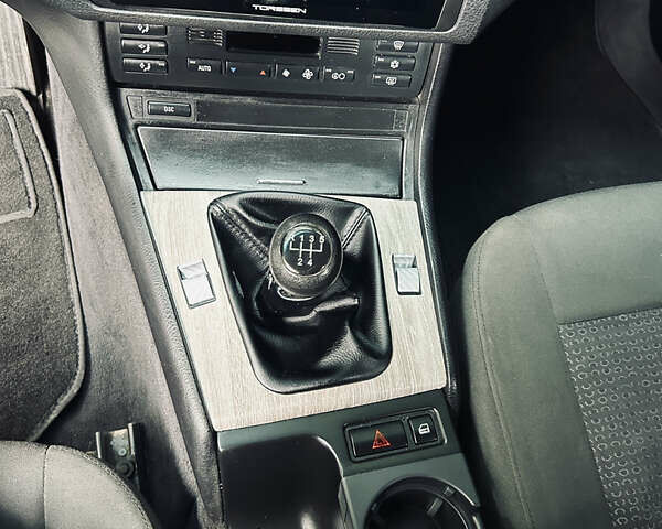 Білий БМВ 3 Серія, об'ємом двигуна 2 л та пробігом 420 тис. км за 6000 $, фото 17 на Automoto.ua