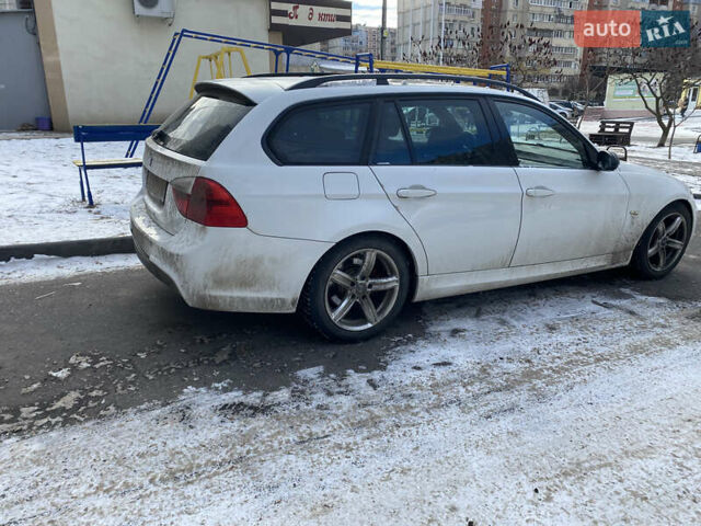 Белый БМВ 3 Серия, объемом двигателя 2 л и пробегом 230 тыс. км за 8800 $, фото 3 на Automoto.ua