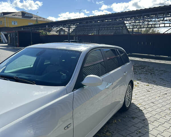 Белый БМВ 3 Серия, объемом двигателя 2 л и пробегом 390 тыс. км за 7800 $, фото 2 на Automoto.ua