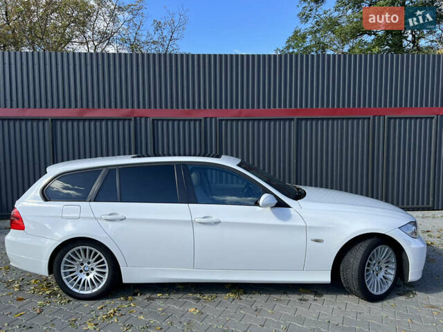 Белый БМВ 3 Серия, объемом двигателя 2 л и пробегом 390 тыс. км за 7800 $, фото 8 на Automoto.ua