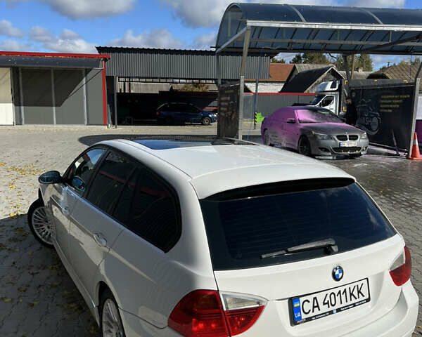 Белый БМВ 3 Серия, объемом двигателя 2 л и пробегом 390 тыс. км за 7800 $, фото 9 на Automoto.ua