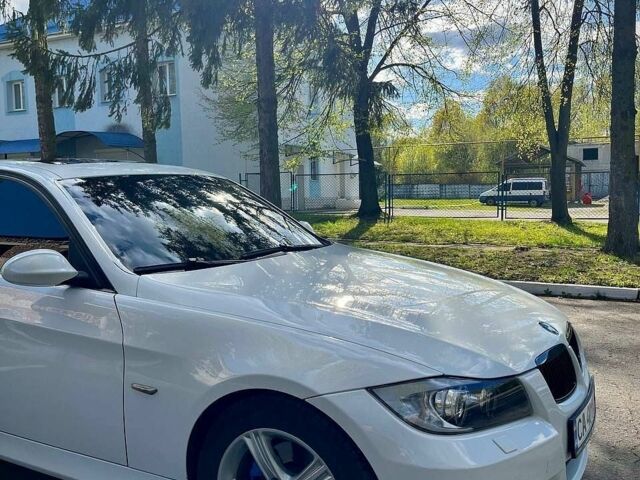 Белый БМВ 3 Серия, объемом двигателя 2 л и пробегом 413 тыс. км за 7500 $, фото 7 на Automoto.ua