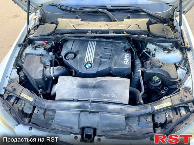 Білий БМВ 3 Серія, об'ємом двигуна 2 л та пробігом 400 тис. км за 8400 $, фото 7 на Automoto.ua