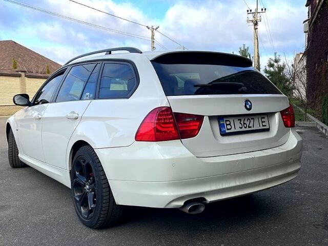 Білий БМВ 3 Серія, об'ємом двигуна 2 л та пробігом 400 тис. км за 8400 $, фото 3 на Automoto.ua