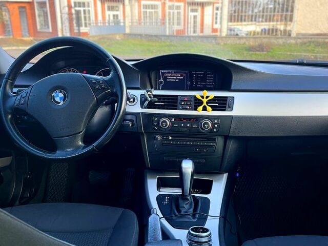 Білий БМВ 3 Серія, об'ємом двигуна 2 л та пробігом 400 тис. км за 8400 $, фото 4 на Automoto.ua