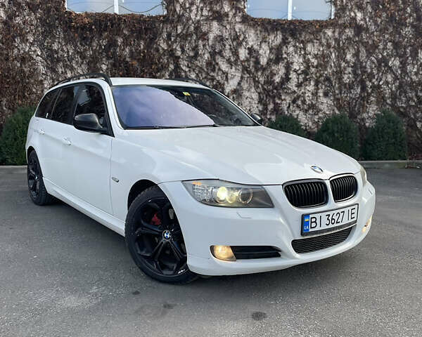 Білий БМВ 3 Серія, об'ємом двигуна 2 л та пробігом 437 тис. км за 8400 $, фото 1 на Automoto.ua