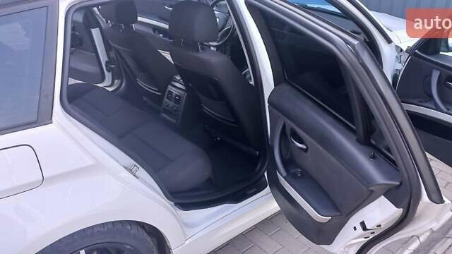 Белый БМВ 3 Серия, объемом двигателя 2 л и пробегом 292 тыс. км за 7850 $, фото 8 на Automoto.ua