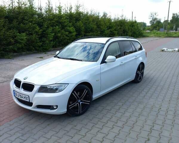 Белый БМВ 3 Серия, объемом двигателя 2 л и пробегом 292 тыс. км за 7850 $, фото 27 на Automoto.ua