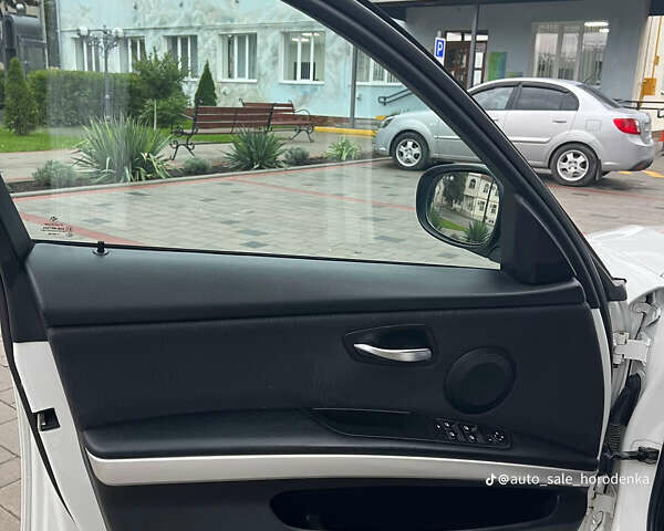 Белый БМВ 3 Серия, объемом двигателя 2 л и пробегом 260 тыс. км за 8000 $, фото 9 на Automoto.ua